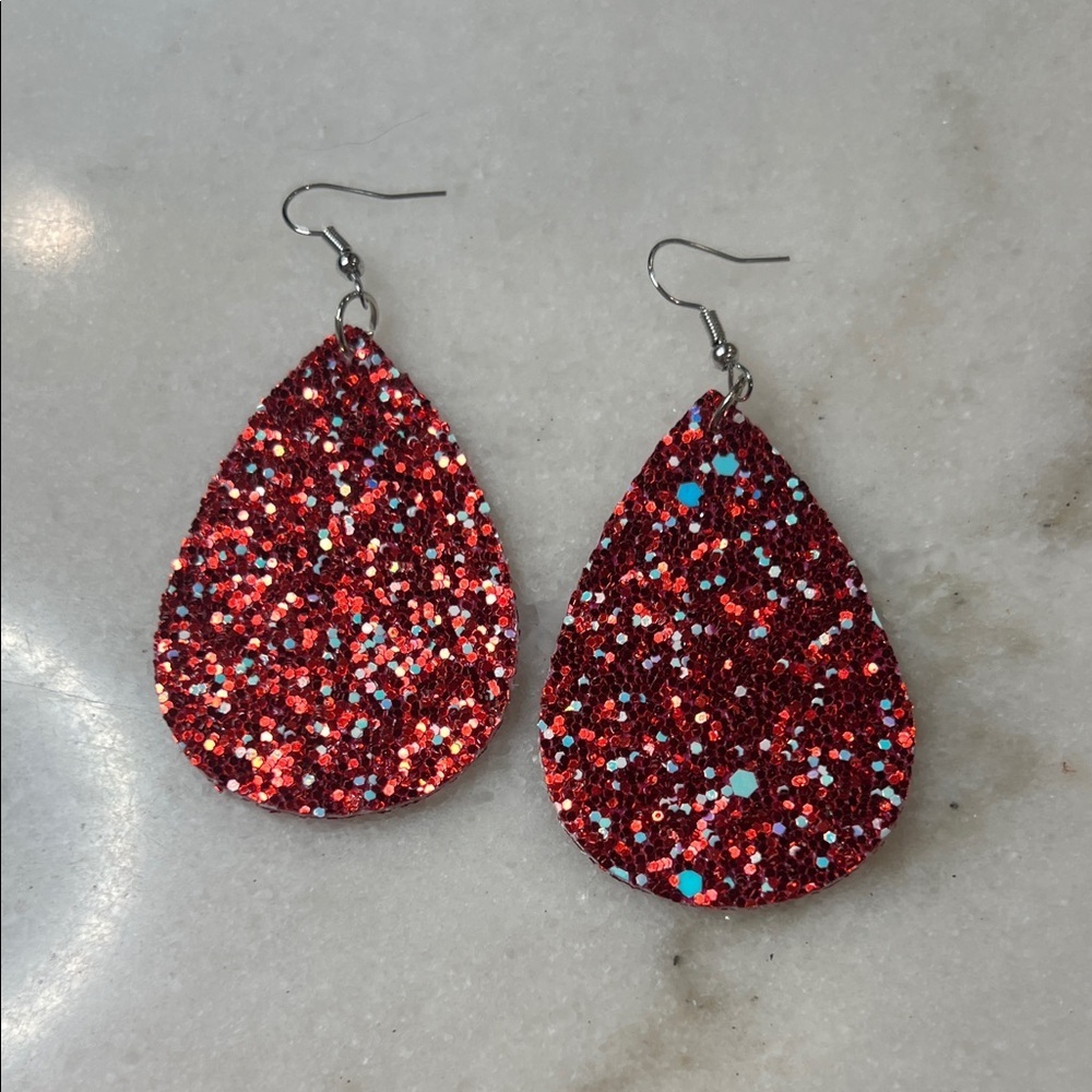 Glittering Red Teardrop Earrings